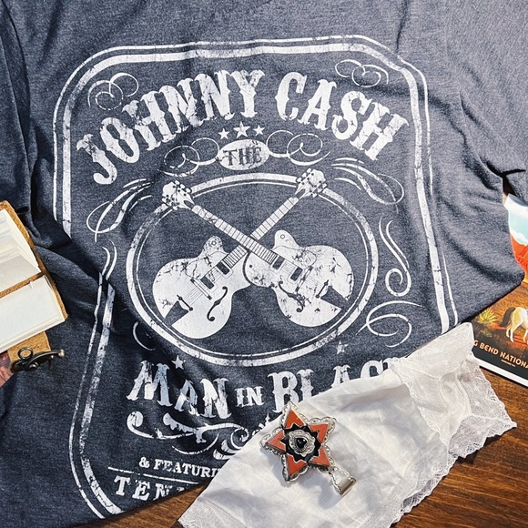 Johnny Cash Tee - Picture 4 of 5